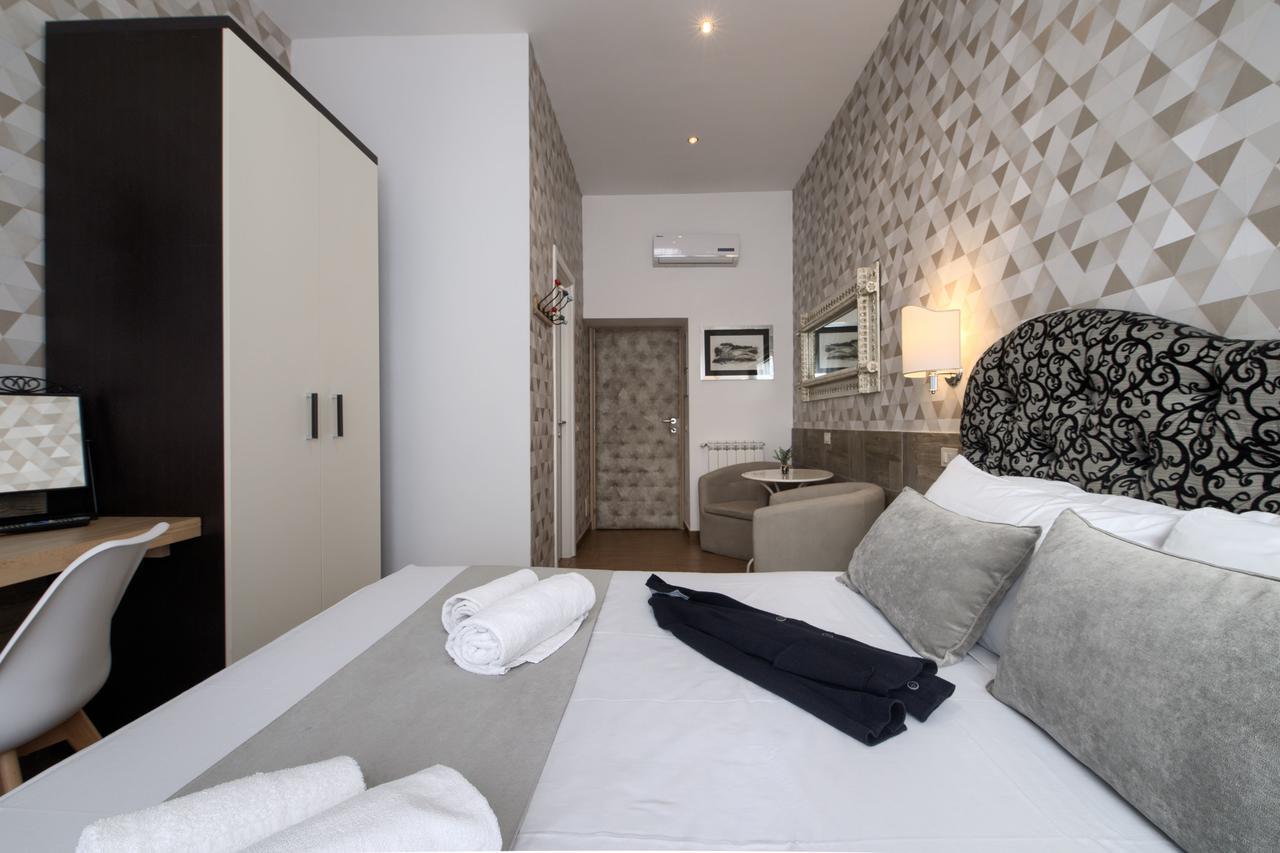 Domus Pietro Inn Roma Dış mekan fotoğraf