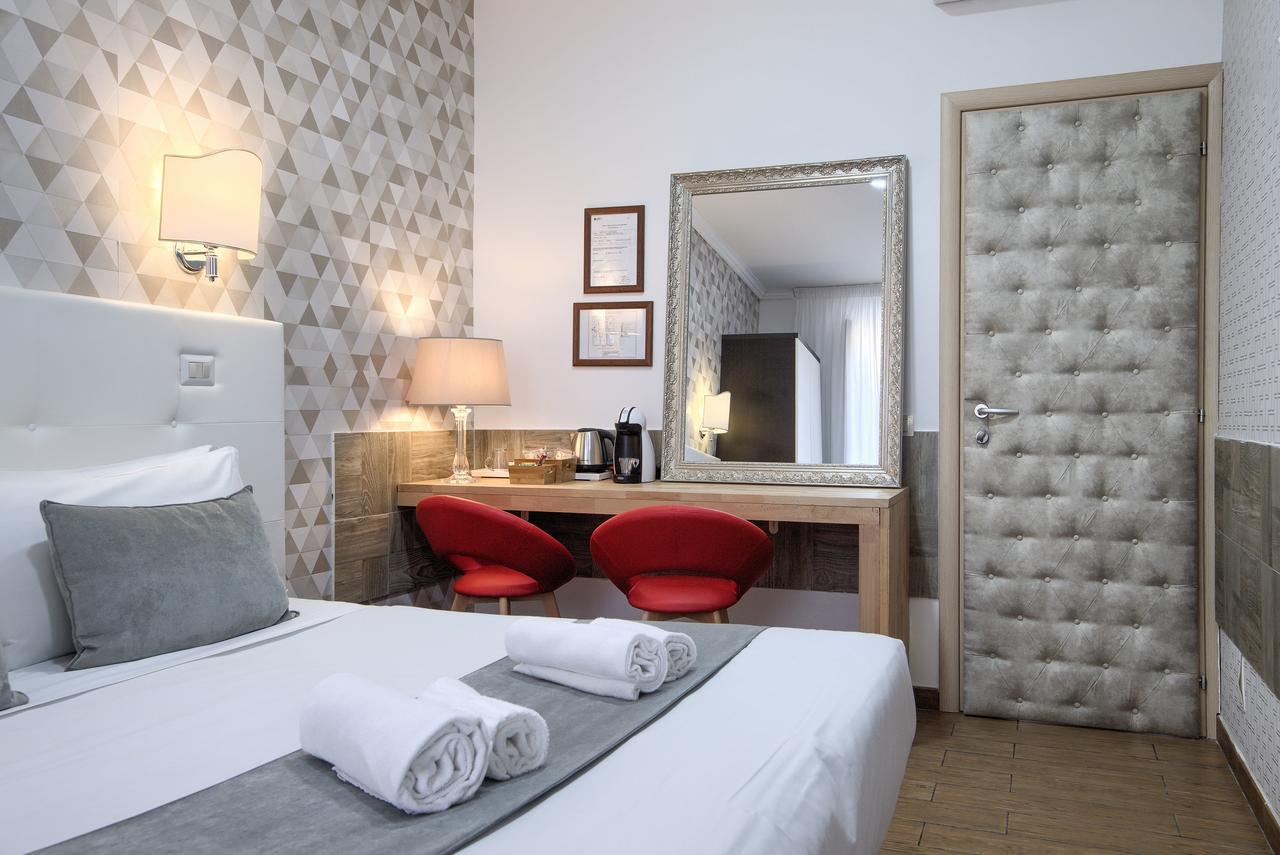 Domus Pietro Inn Roma Dış mekan fotoğraf